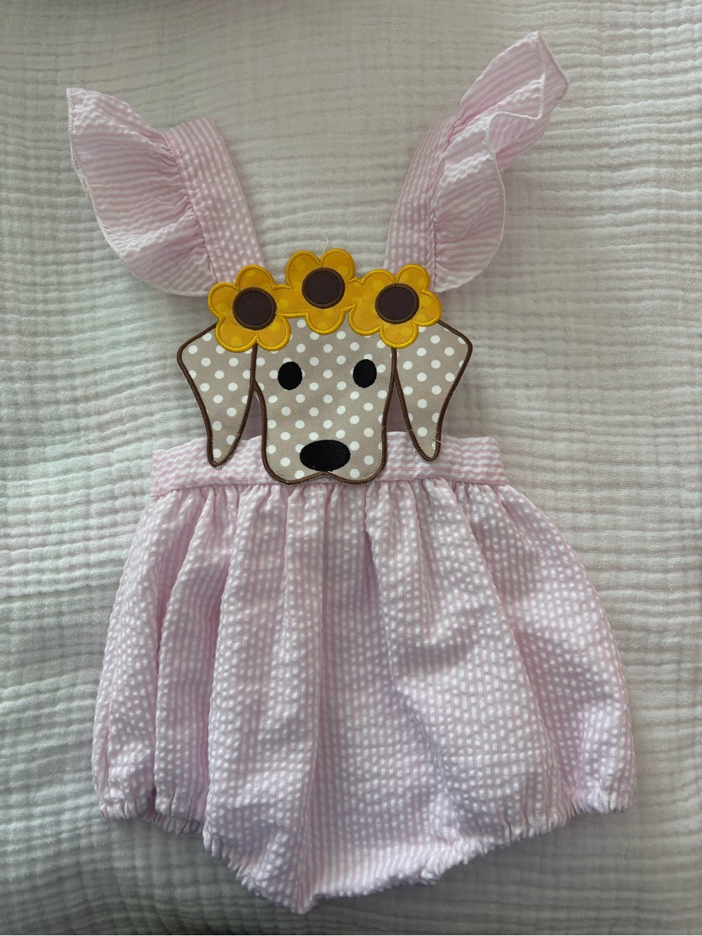 Southern saint smocks Pink Seersucker Baby Romper with Dog 12-18 months NWOT